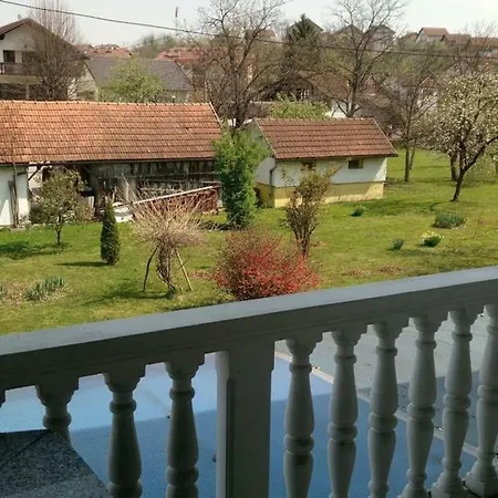 Auberge de jeunesse S&z *